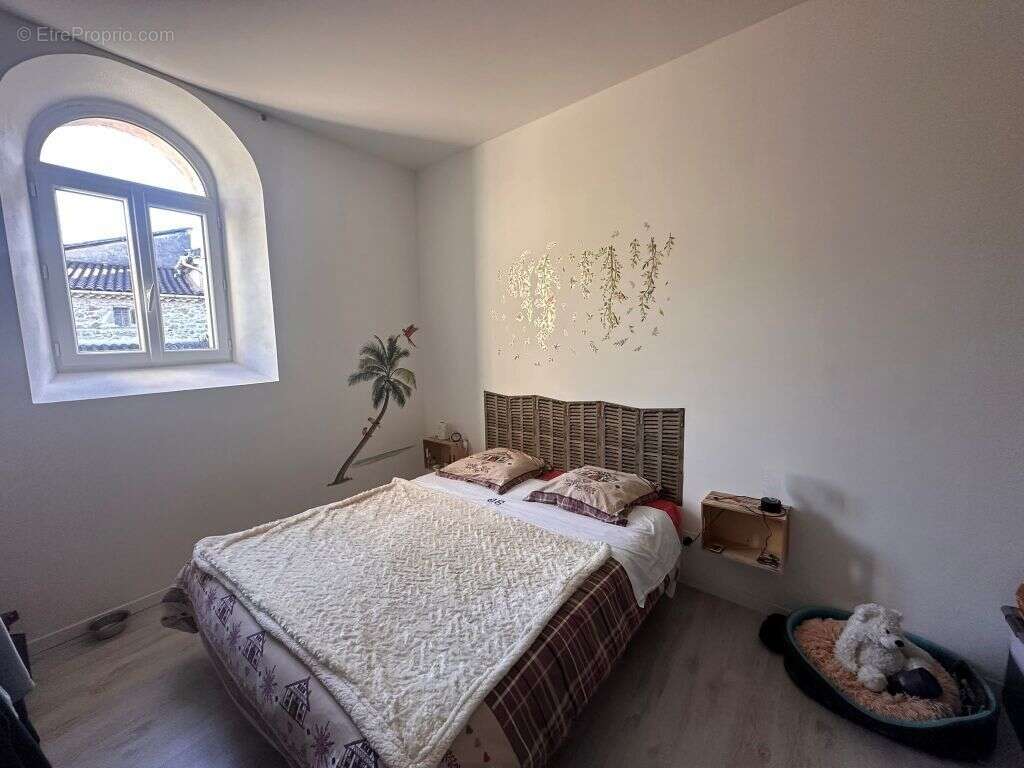 Maison rénovée avec parc - photo 10