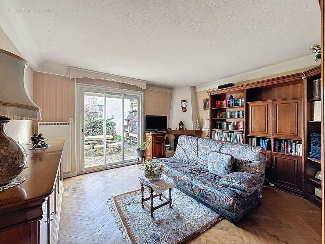 Maison à VILLIERS-SUR-MARNE
