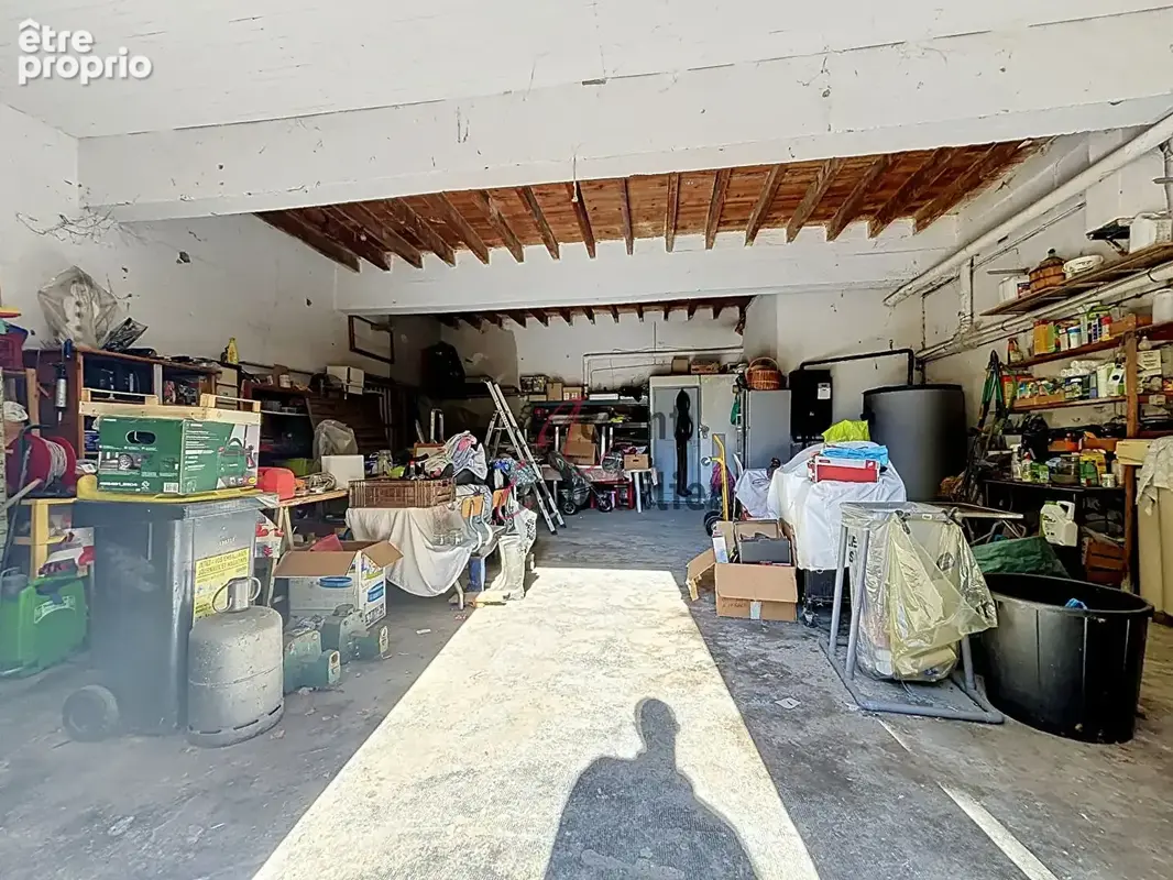 EXCLUSIVITE : MAS T8 230 m² avec plus de 200m² de remises sur 1.2 ha de terrain - photo 17