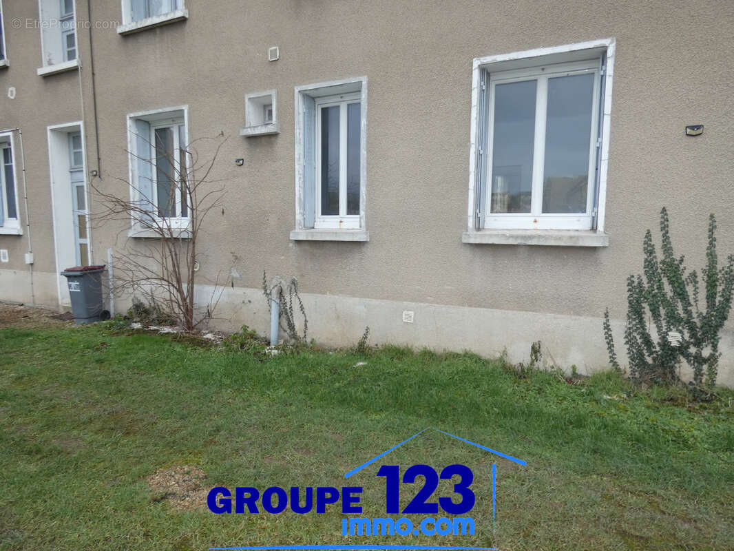Appartement à MIGENNES