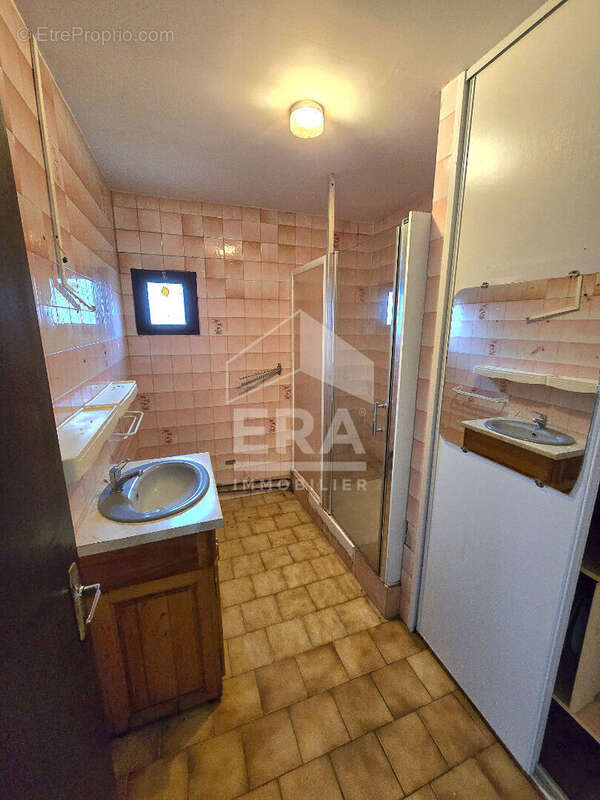 Maison à SAINT-SEURIN-SUR-L&#039;ISLE