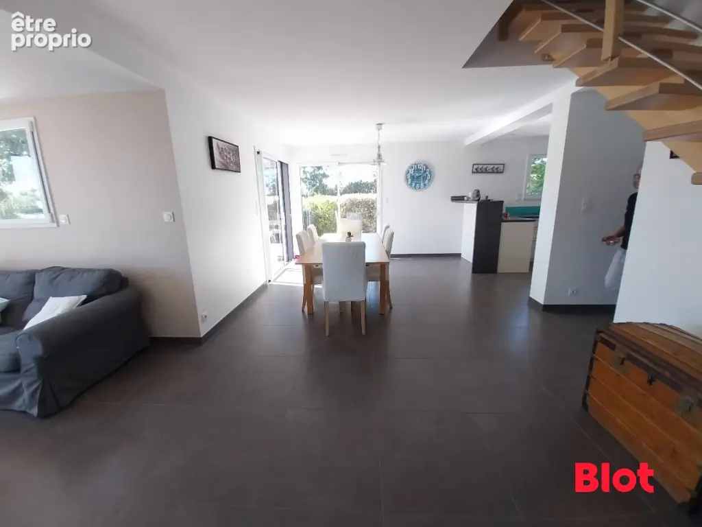 Maison 5 pièces 107 m² à vendre à Taillis (35500) - photo 5