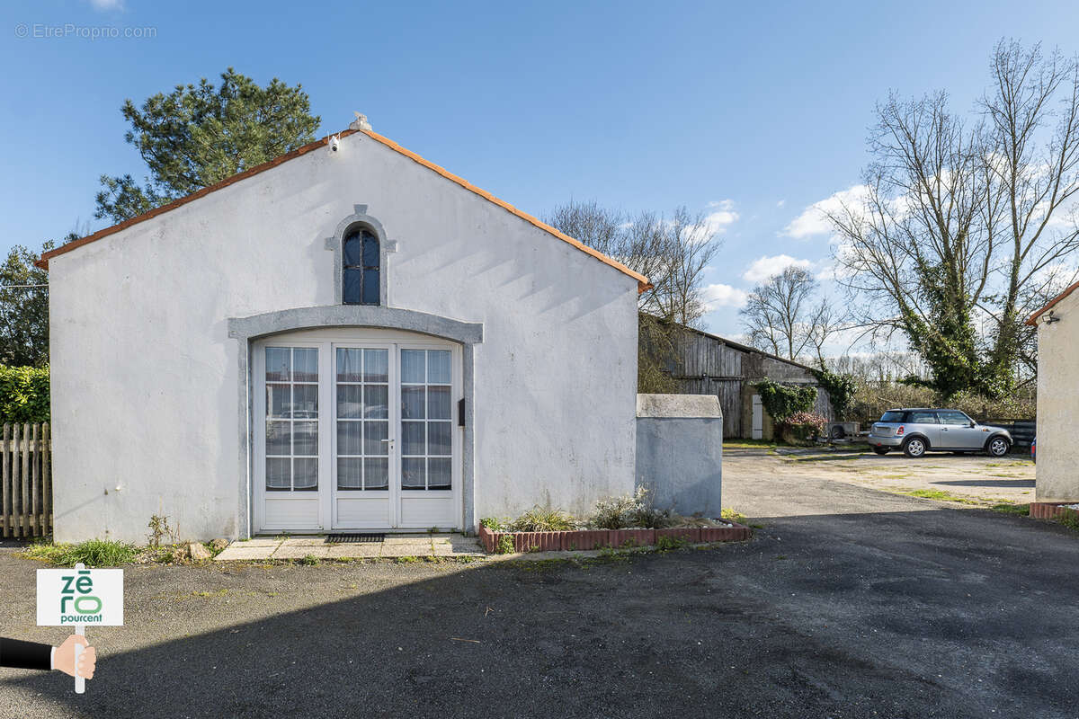 Maison à CHATEAUNEUF
