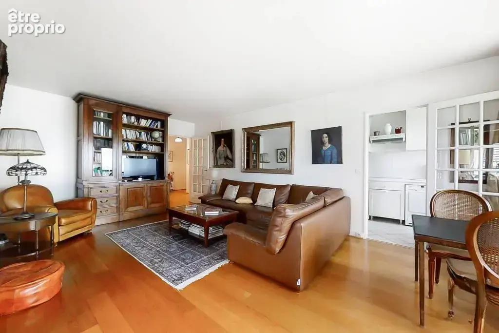 Paris 13°, au pied du metro les olympiades, superbe appartement de  4 p 82 m2 - photo 4