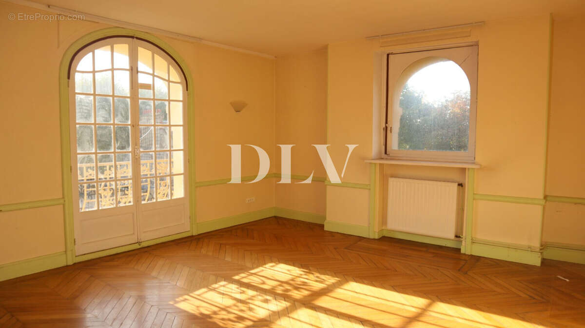 Appartement à FONTAINEBLEAU