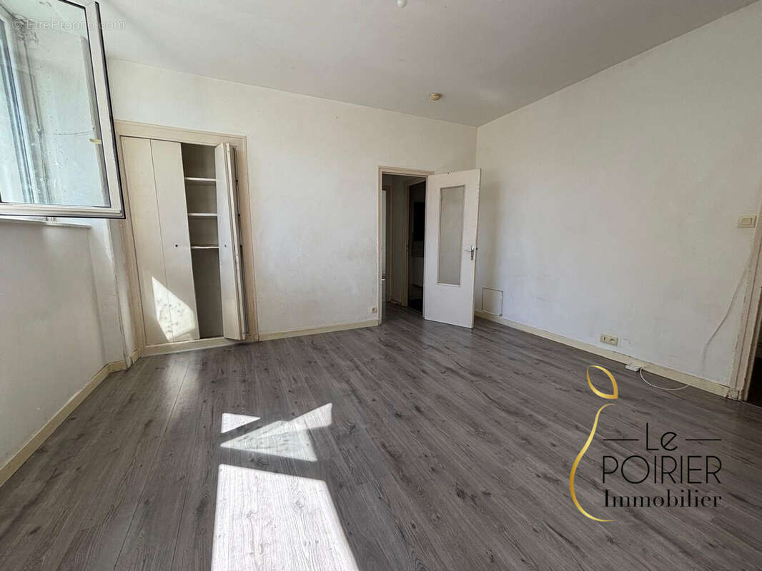 Appartement à LAMBALLE