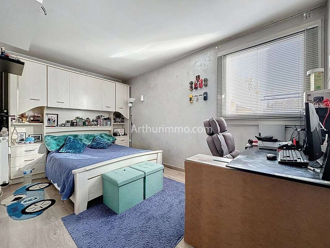 Appartement à BOISSY-SAINT-LEGER