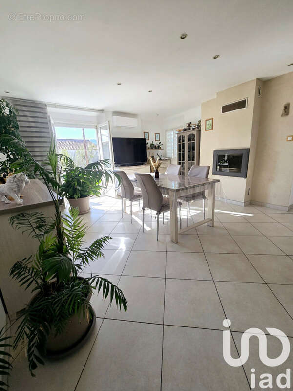 Photo 5 - Appartement à CUGES-LES-PINS