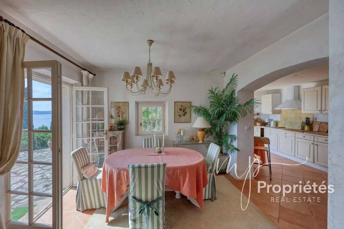 Maison à LE LAVANDOU