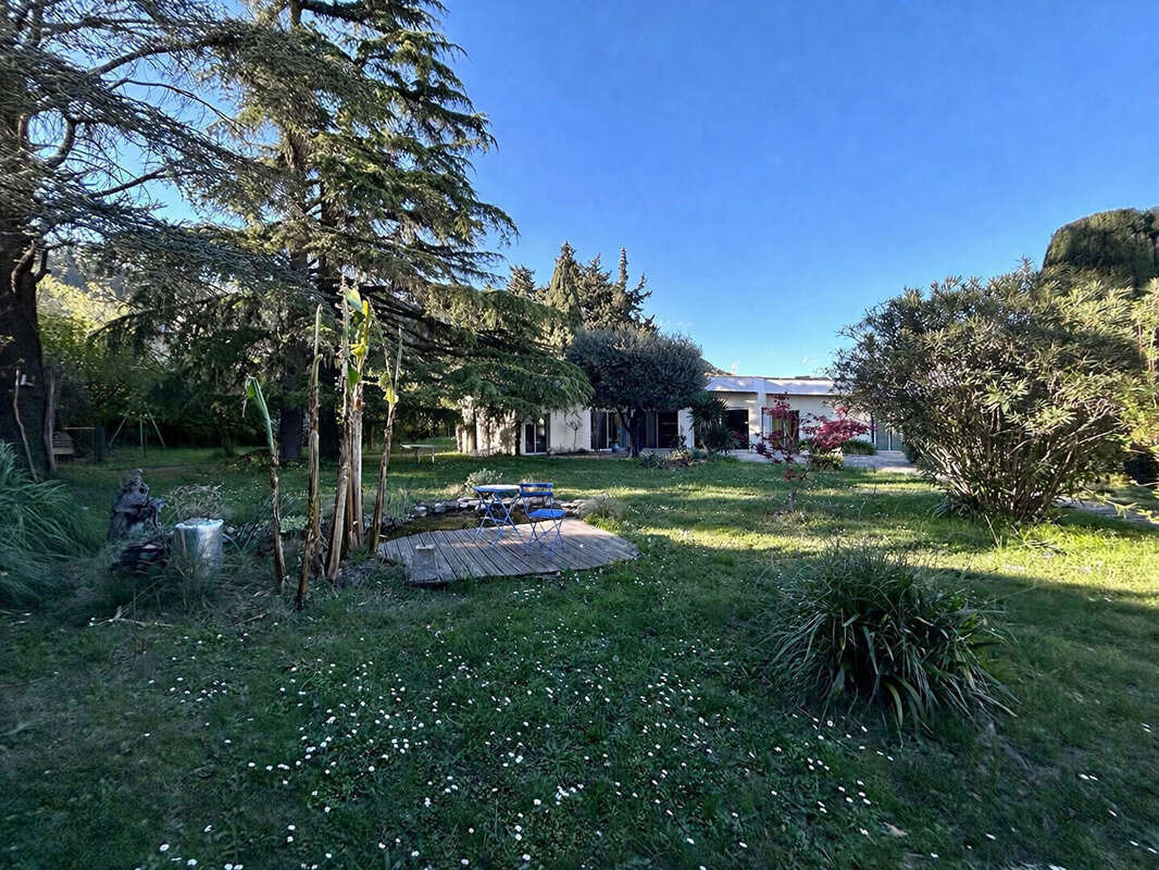 Maison à LE TEIL