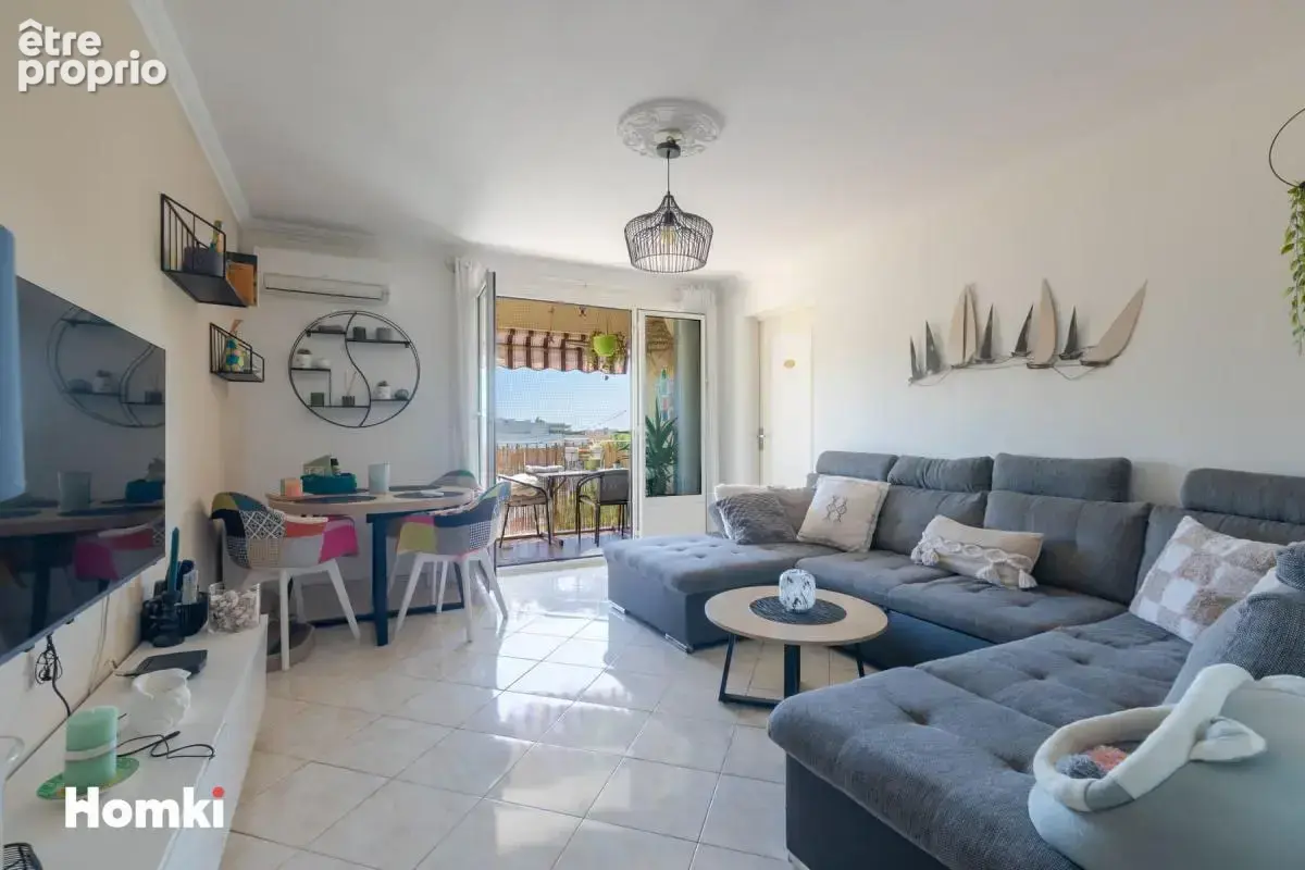 Appartement à FREJUS