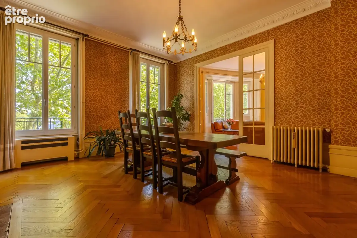 ***visite virtuelle disponible sur demande...lyon 6e…boulevard des belges…appartement bourgeois 193 m² à réinventer…balcon…ascen - photo 2