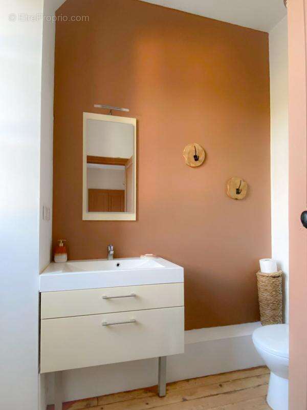 Maison à NEUILLE-PONT-PIERRE