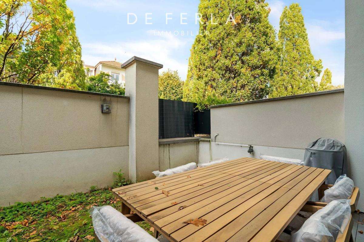 Appartement à SAINT-MAUR-DES-FOSSES