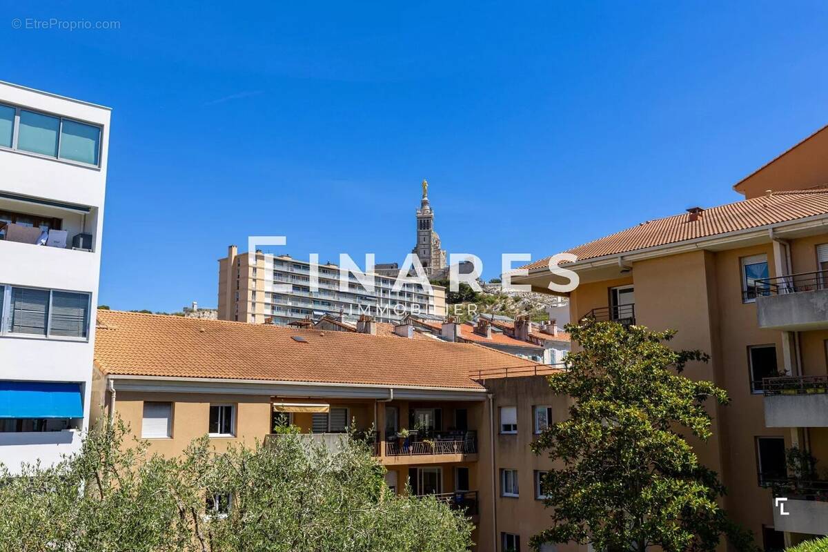 Appartement à MARSEILLE-7E