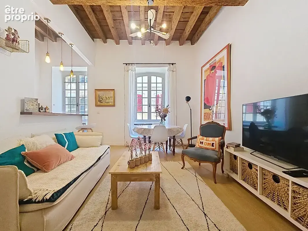 Avignon intra-muros Appartement de charme 3 pièces, 2 chambres - photo 2