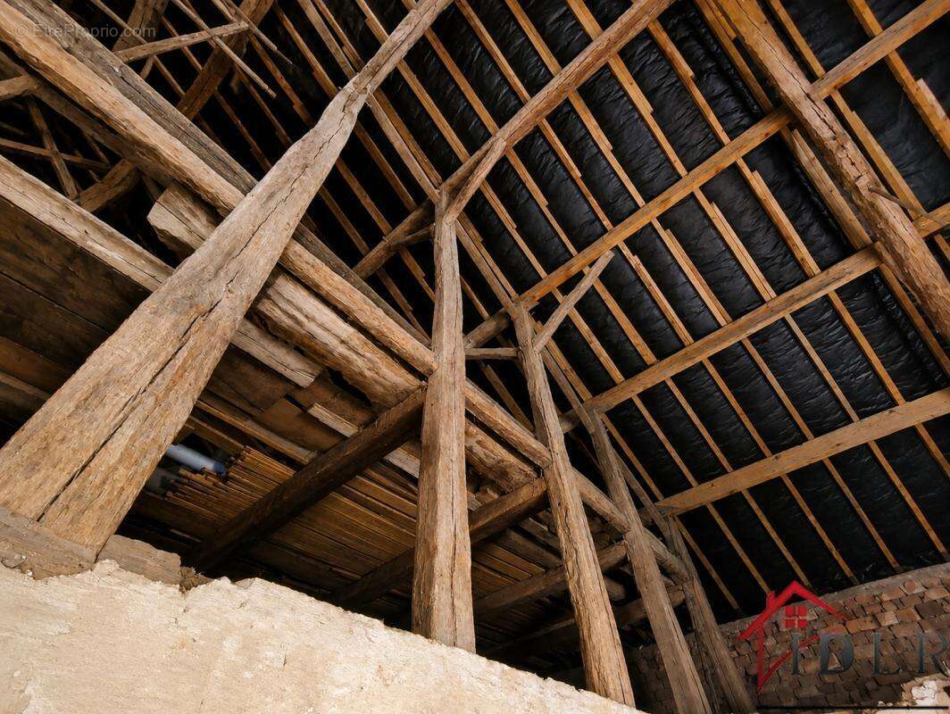 Maison de village - 131 m2 habitables + potentiel 331 m2 - D - photo 16