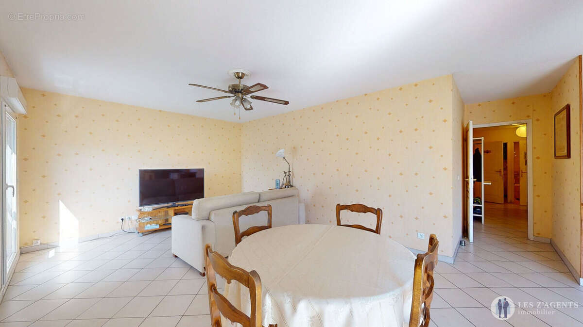 Appartement à SAINT-MARTIN-D&#039;HERES