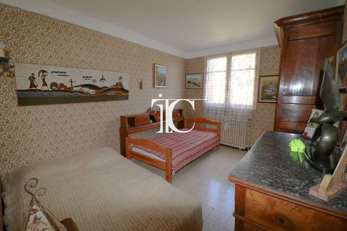 Maison à SAINT-AMBROIX