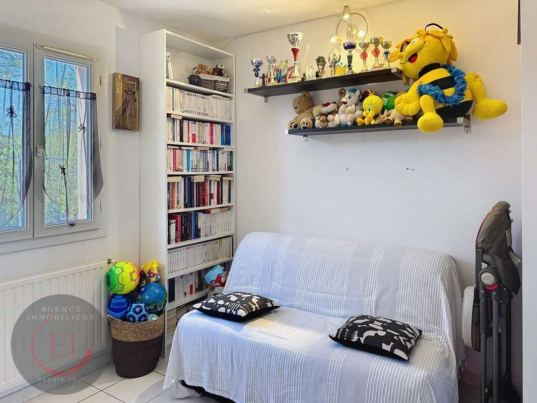 Maison à LES ADRETS-DE-L'ESTEREL