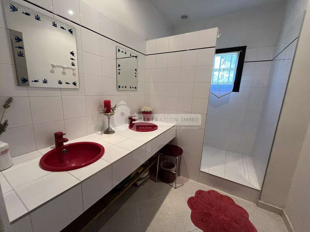 Maison à SAINT-MARTIN-DE-CRAU