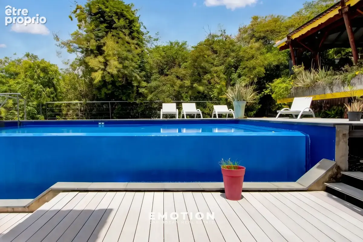 Villa T4 180 m2 + environ 100 m2 de terrasses extérieures + piscine à débordement - photo 4