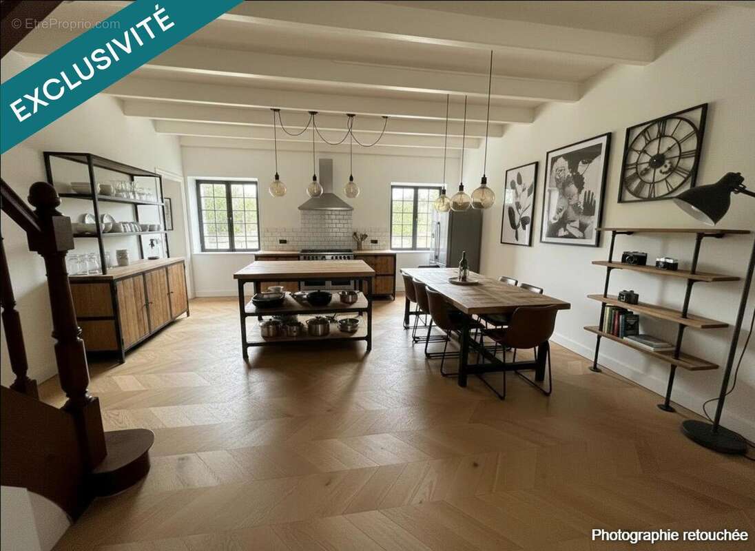 Photo 3 - Maison à ROCHES-PREMARIE-ANDILLE