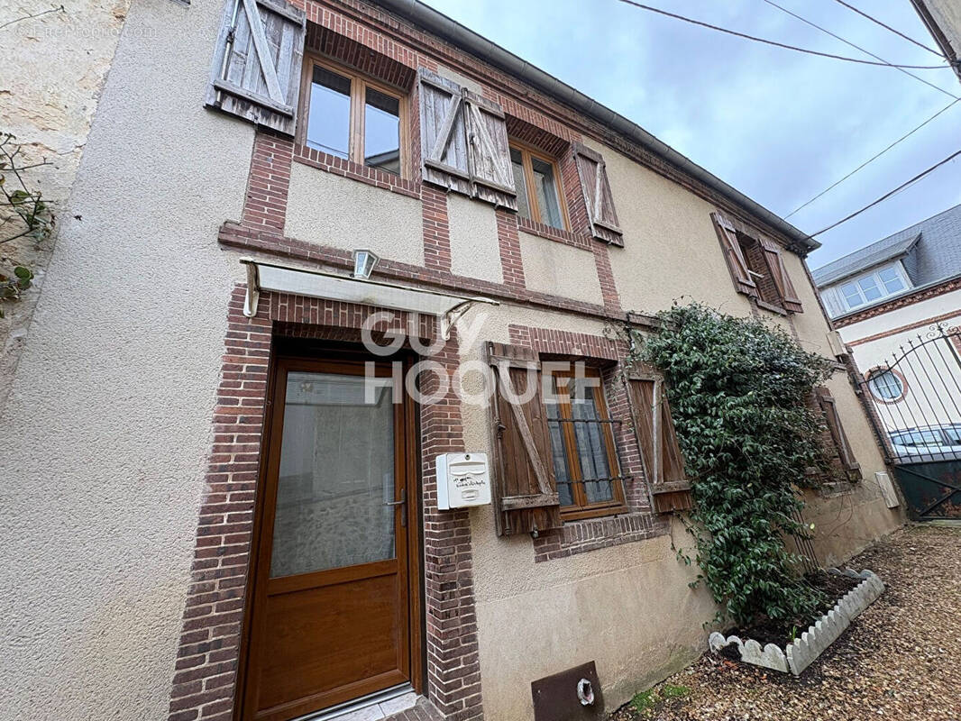 Maison à VERNEUIL-SUR-AVRE