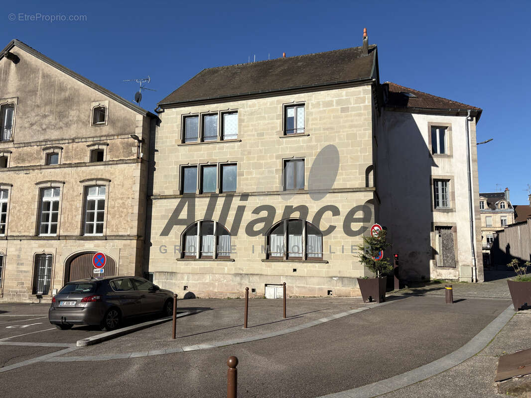 Appartement à LUXEUIL-LES-BAINS