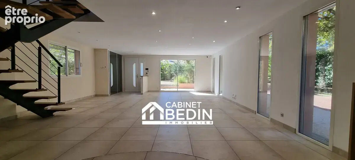 Maison 8 pièces 198 m² à vendre à Cestas (33610) - photo 2