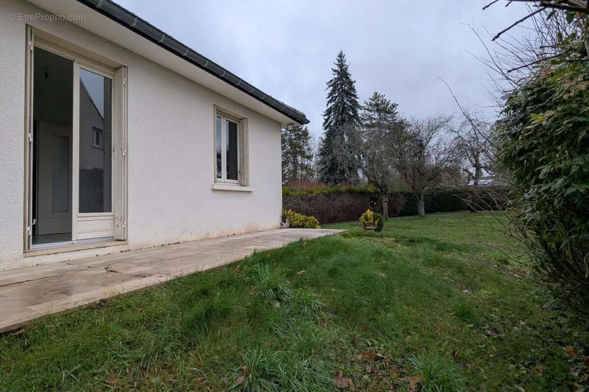 Maison à MESSIGNY-ET-VANTOUX