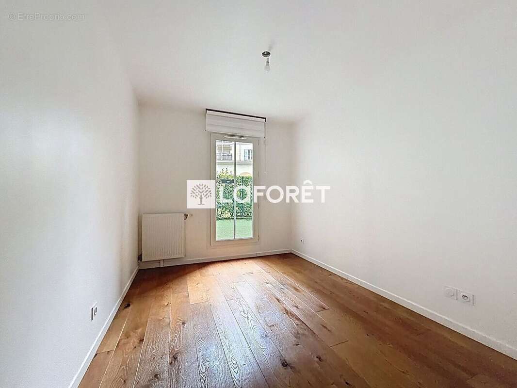 Appartement à LE PLESSIS-ROBINSON