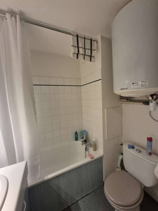 Appartement à SAINT-MARTIN-D'HERES