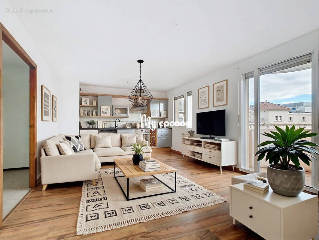 Appartement à LYON-7E