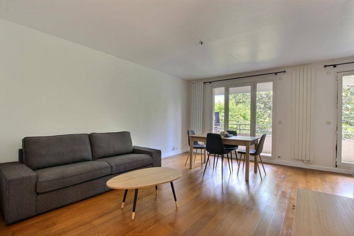 Appartement à ASNIERES-SUR-SEINE