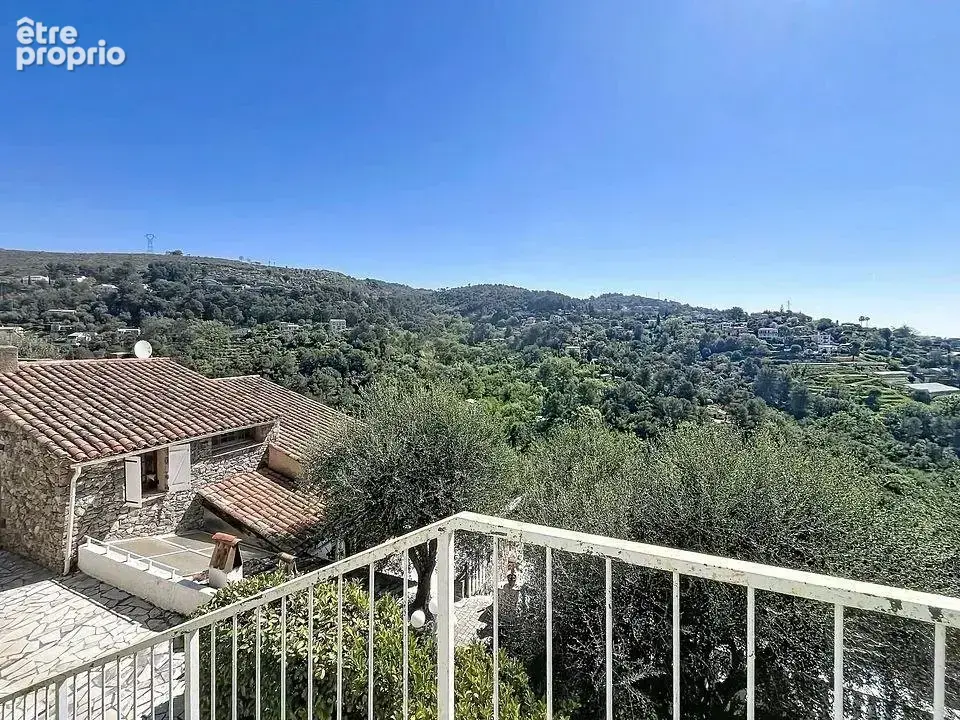 Nice – Villa avec vue mer, piscine et environnement calme - photo 14