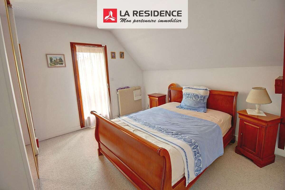 Maison 141 m² à Conflans-Sainte-Honorine  - photo 9
