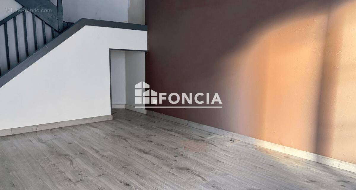 Maison à TONNAY-CHARENTE