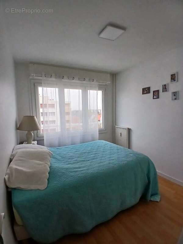 Appartement à SARTROUVILLE