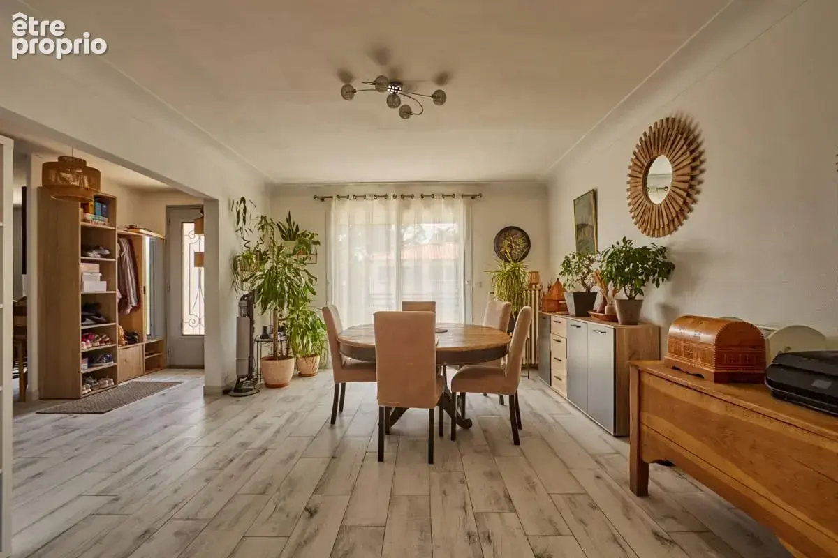 Maison T5 de 126 m² à Villeneuve-sur-Lot 47300 - photo 8