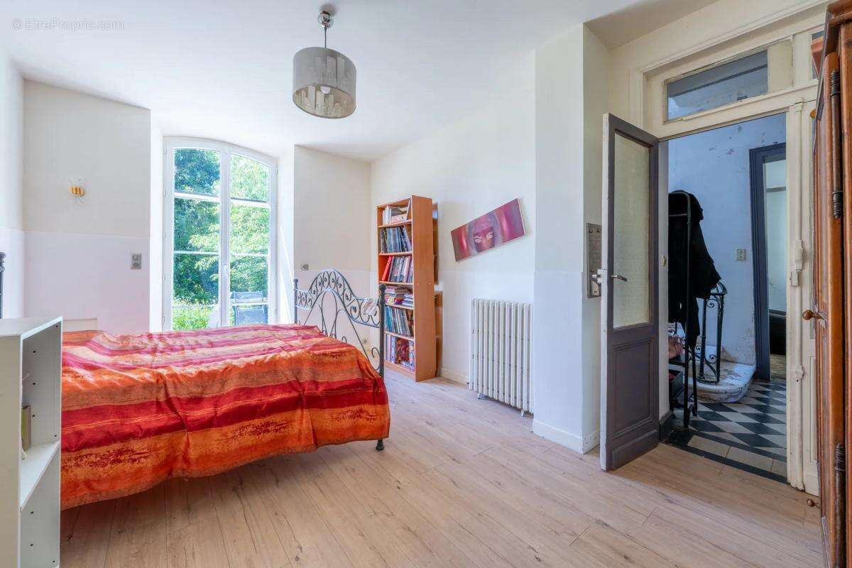 Maison à SAINT-ANDRE-DE-CUBZAC