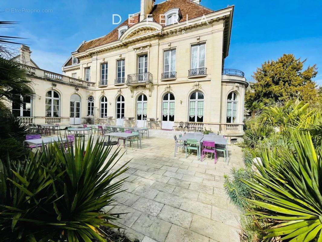 Commerce à CHATELLERAULT