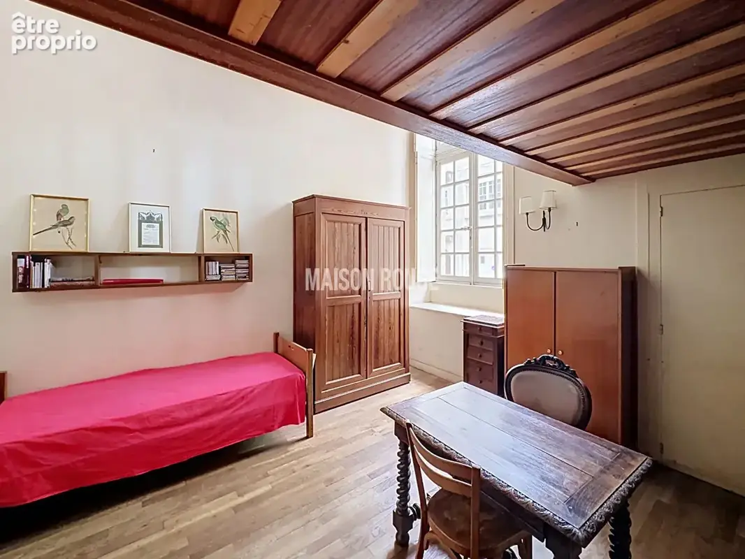 Appartement T4 de caractère  avec grands volumes au coeur de Saint-Malo Intra-Muros - photo 9