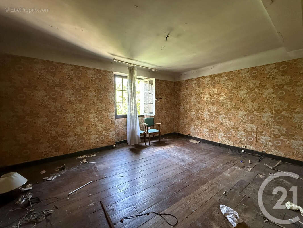 Maison 140 m² à Orthez  - photo 4