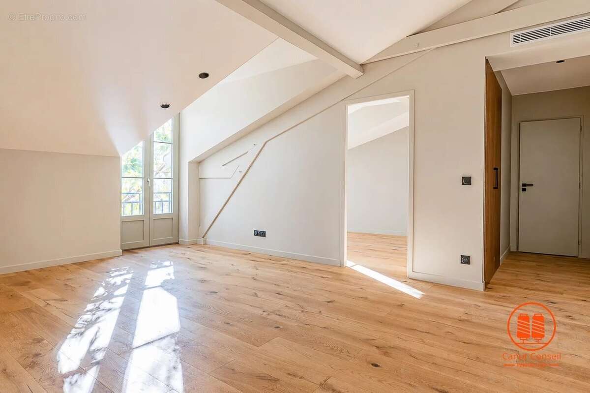 Appartement à LYON-1E