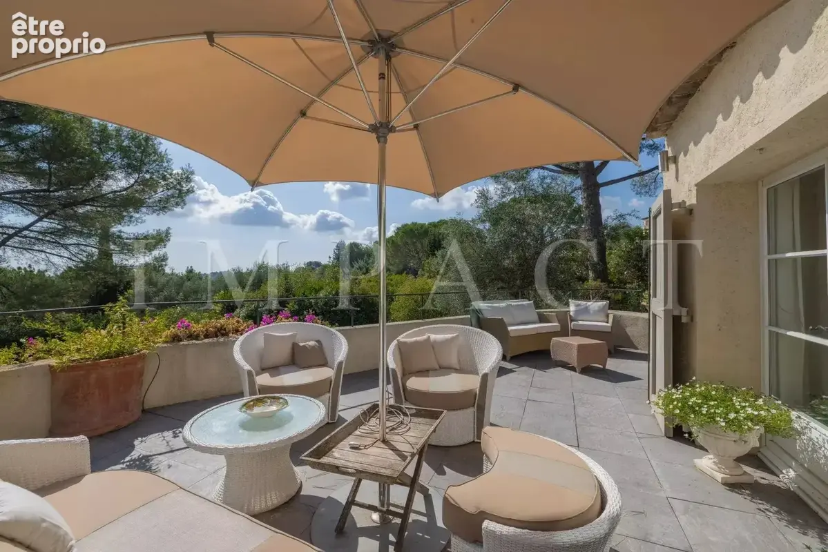 Mougins/Valbonne Domaine de Castellaras Le Vieux Villa à vendre - photo 4