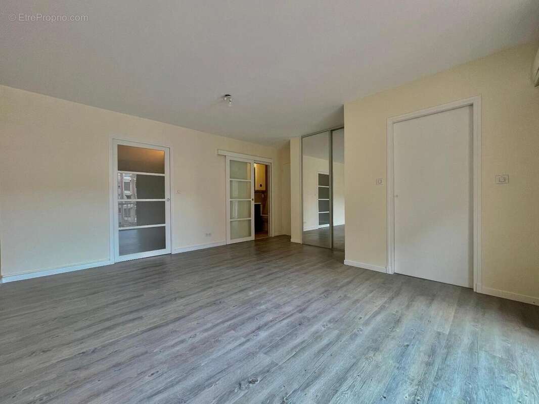   - Appartement à ALBI