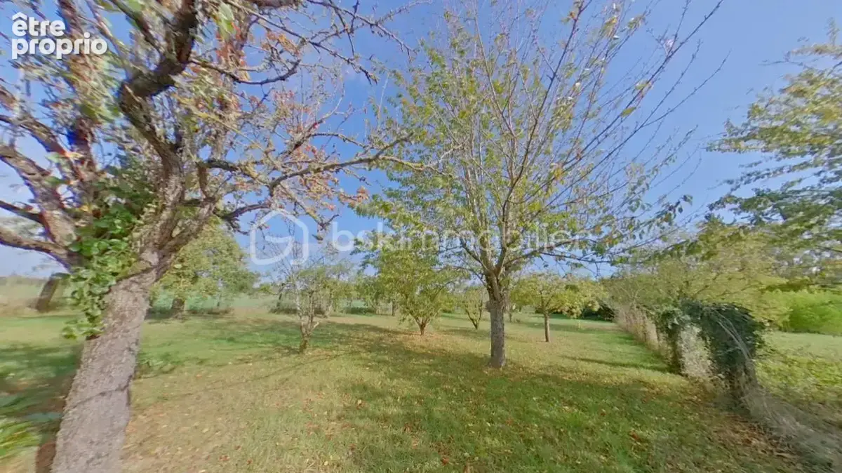 Maison de Campagne de plain pied de 132 m² avec grenier aménageable dans un environnement verdoyant - photo 10