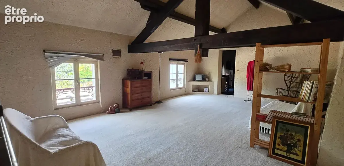 Maison familiale 240 m² - 4 chambres -Terrain 1 320 m² - Proche N4 - photo 13