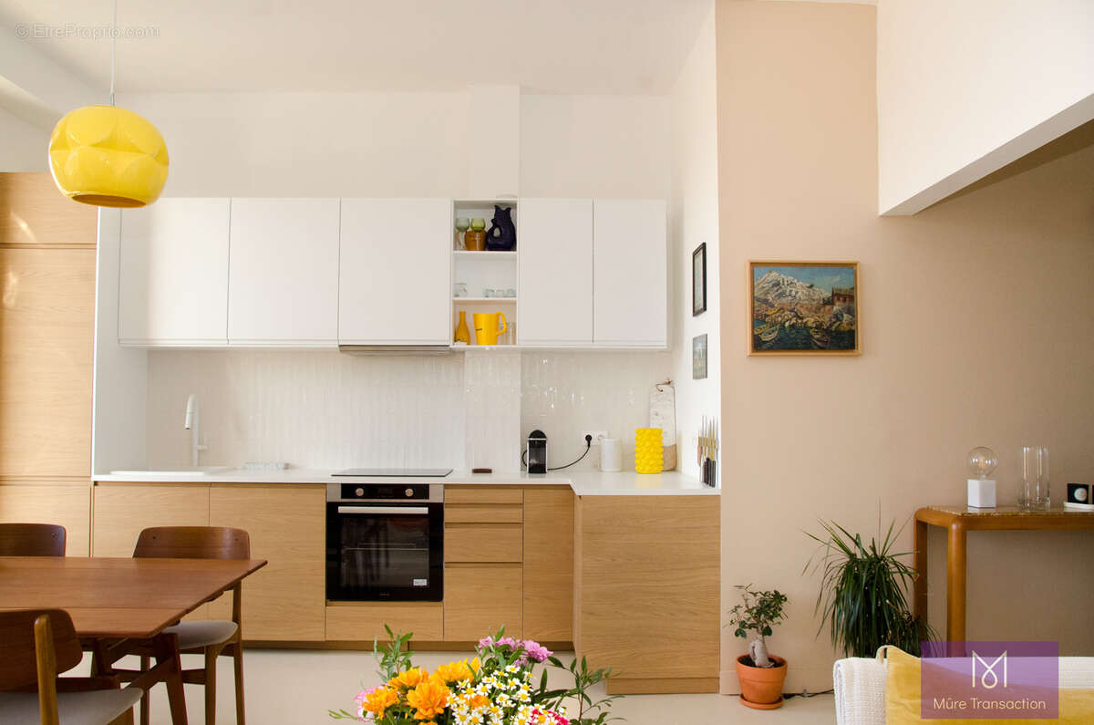 Appartement à MARSEILLE-7E